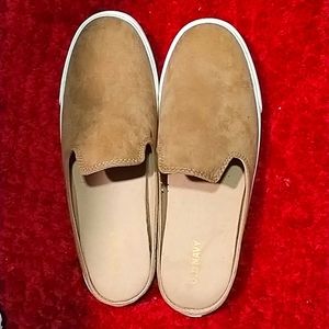 Old Navy Mule